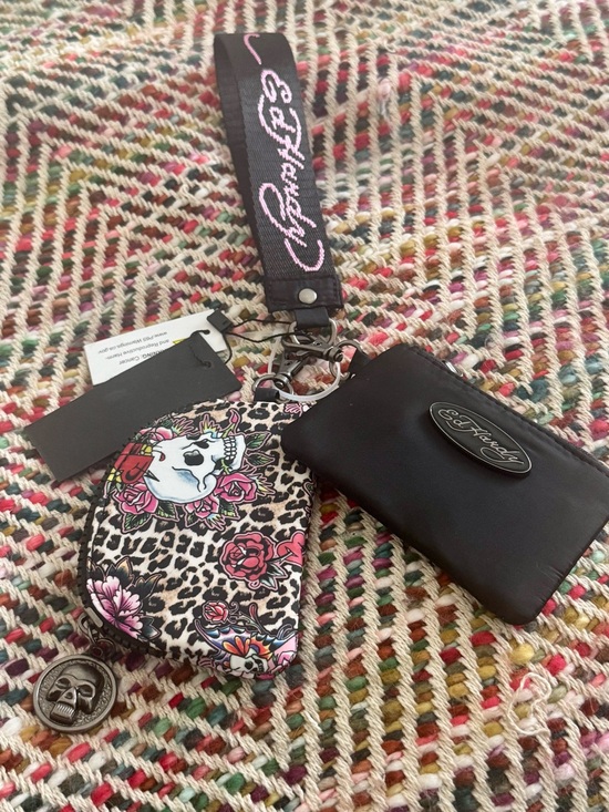 Ed Hardy Accessories - NWT Ed Hardy 3-Piece Wristlet Set Black Pouch & Leopard Skull Coin Purse
